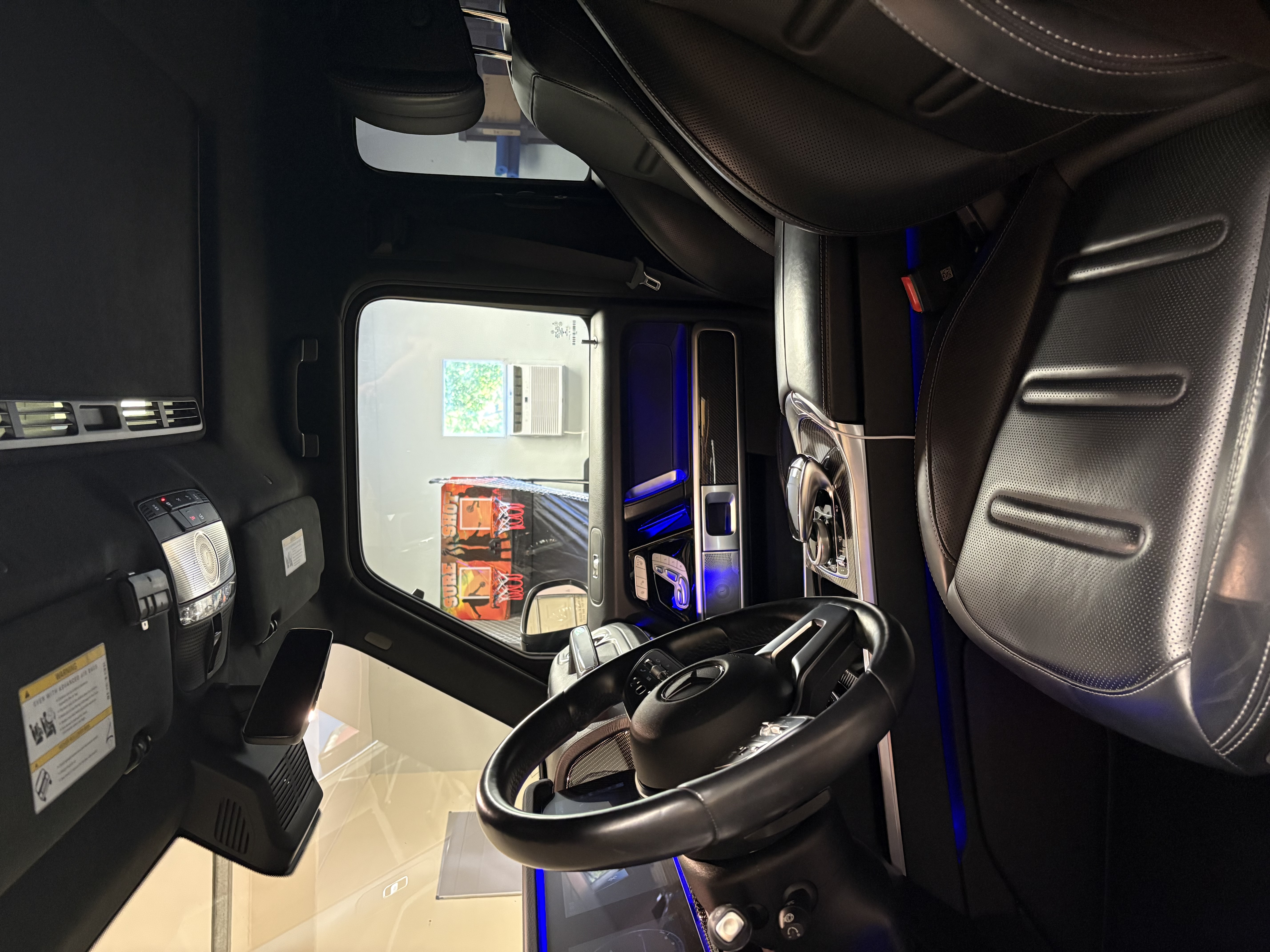 Used 2022 Mercedes-Benz G 550 image 6