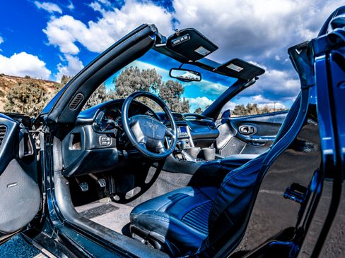 Used 2001 Chevrolet Corvette Convertible w/ Preferred Equipment Group1 image 14