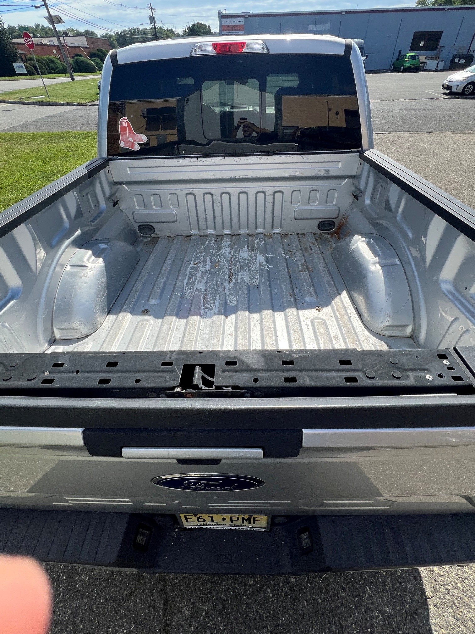 Used 2018 Ford F150 XLT w/ Equipment Group 302A Luxury AWD/4WD image 8