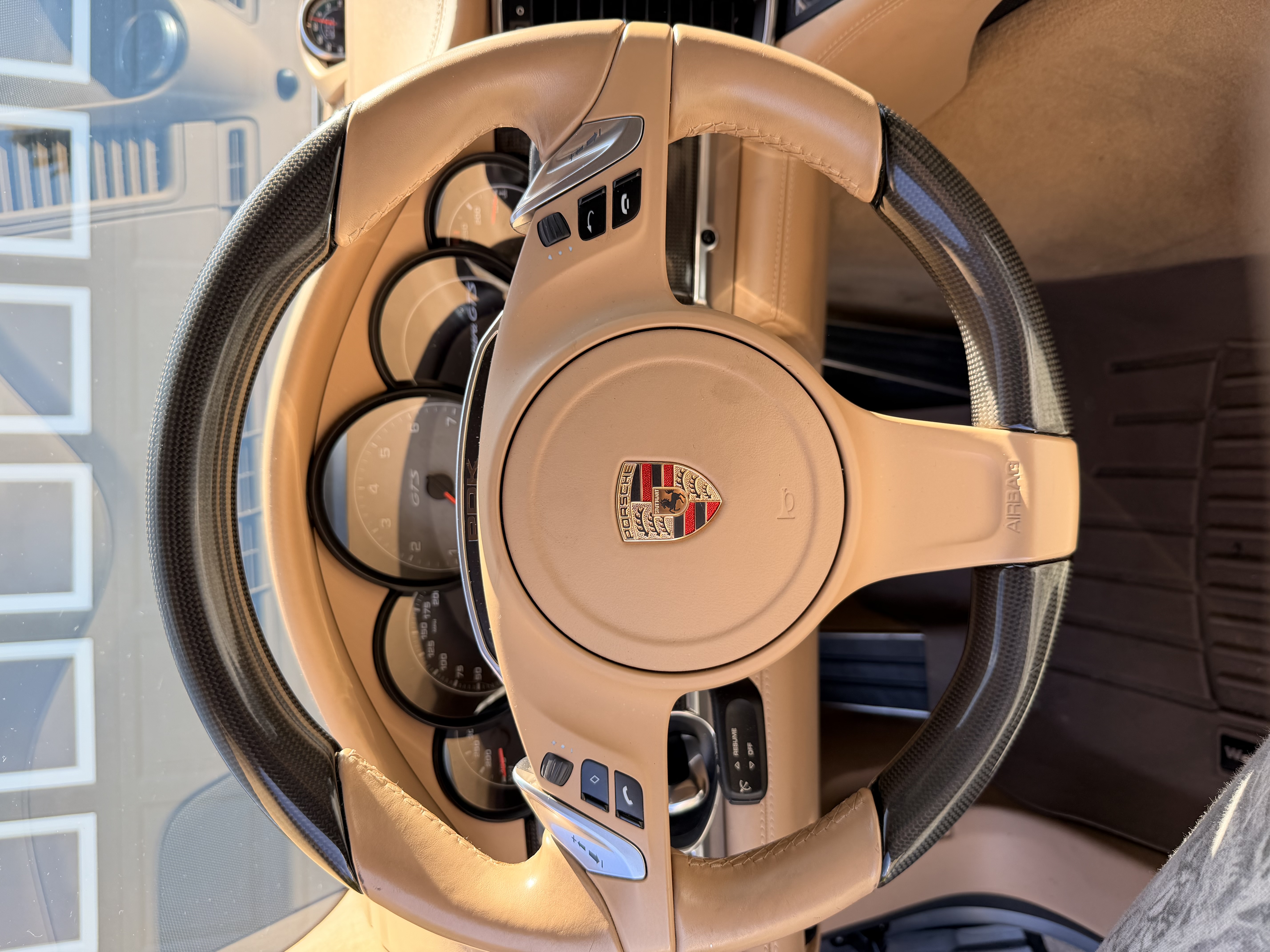 Used 2015 Porsche Panamera GTS AWD/4WD image 18