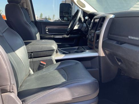 Used 2018 RAM 3500 Laramie AWD/4WD image 8