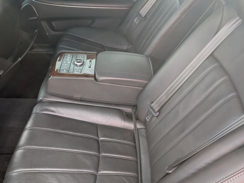 Used 2011 Hyundai Equus Signature image 15