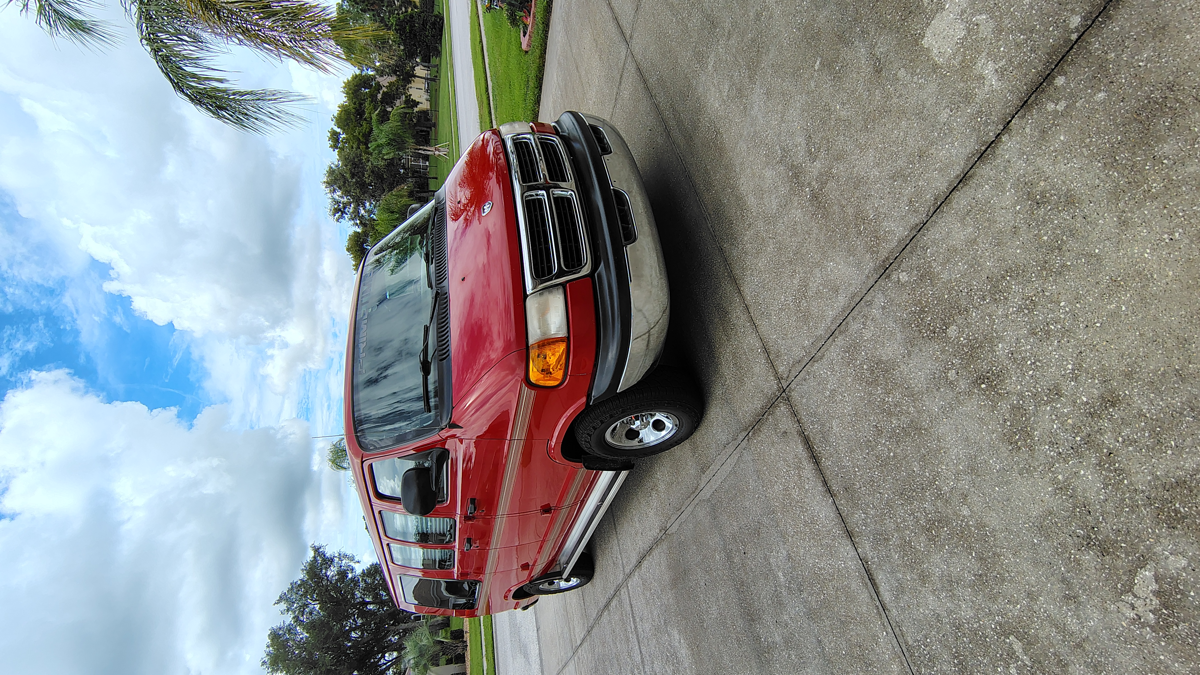 Used 2000 Dodge B1500 RWD image 4