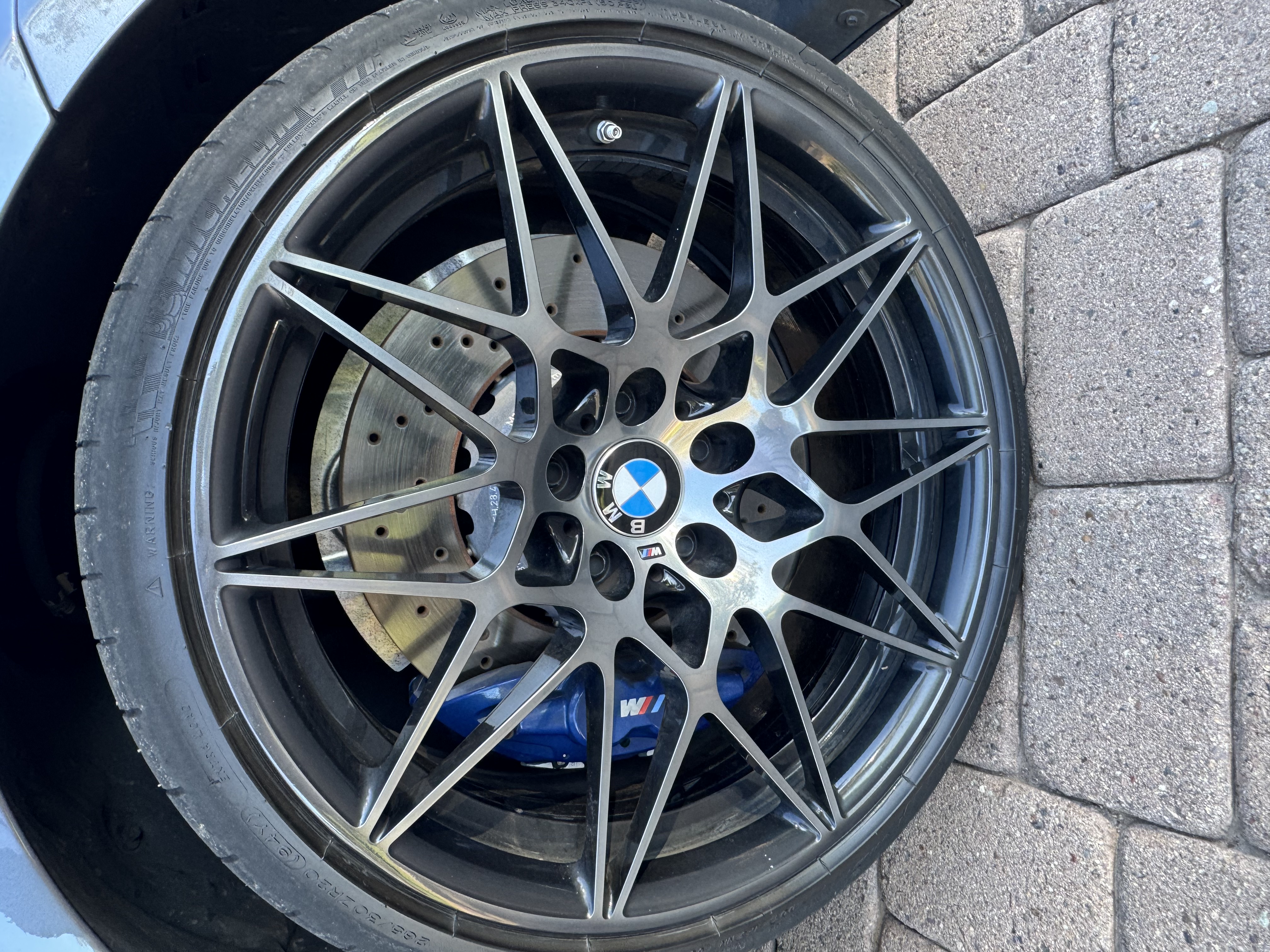 Used 2020 BMW M4 Convertible w/ Competition Package RWD image 16