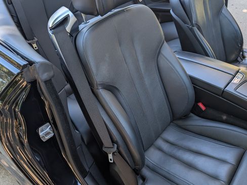 Used 2014 BMW 650i Convertible image 11