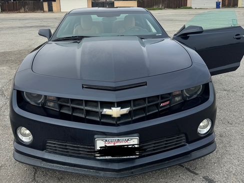 Used 2013 Chevrolet Camaro SS w/ Dusk Special Edition image 2