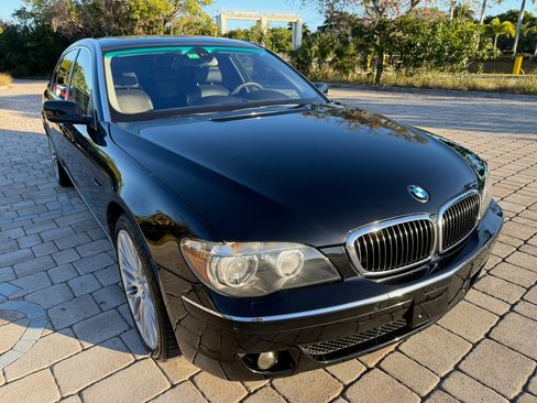 Used 2008 BMW 750Li image 12