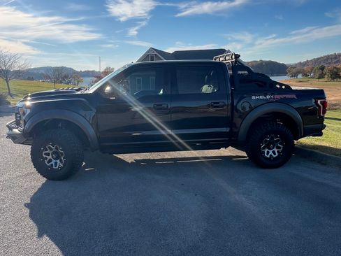 Used 2020 Ford F150 Raptor w/ Equipment Group 802A Luxury image 5