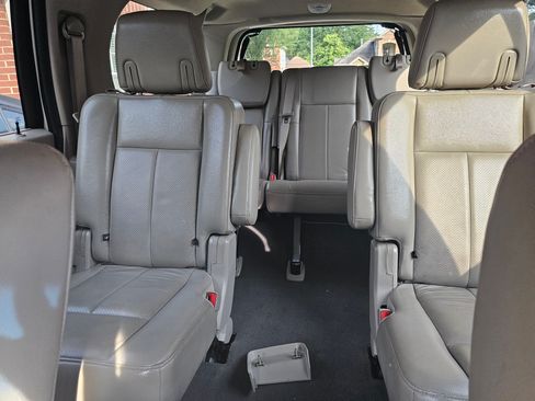 Used 2007 Ford Expedition EL Limited image 17