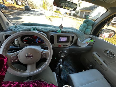 Used 2011 Nissan Cube 1.8 SL w/ SL Preferred Pkg image 14