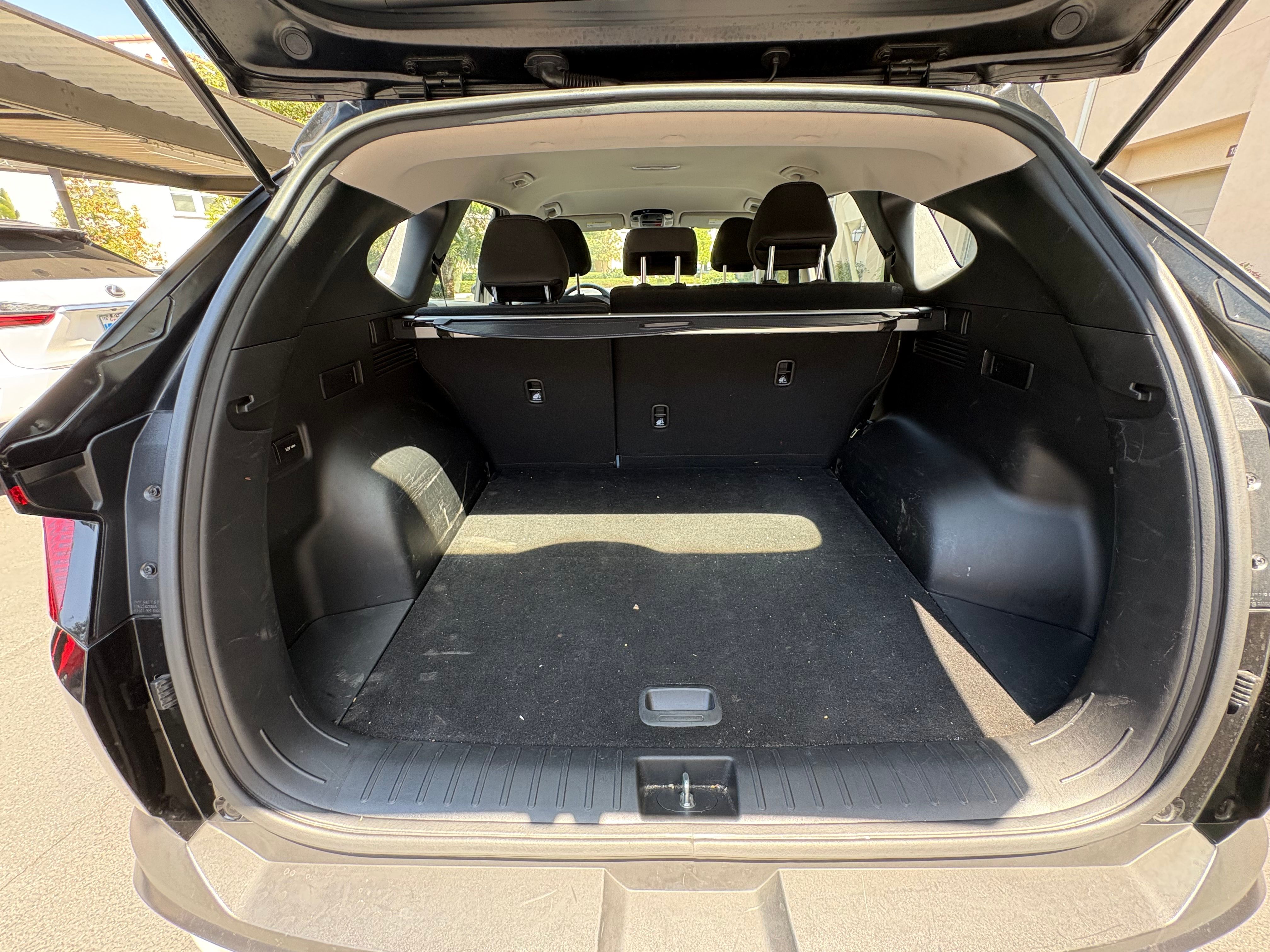 Used 2025 Hyundai Tucson SE FWD image 13