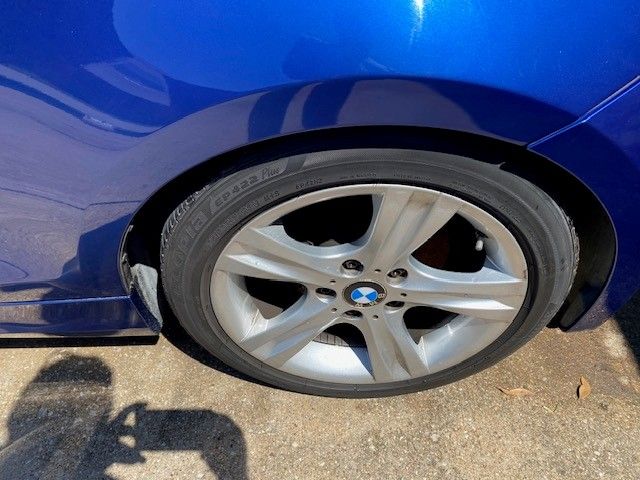 Used 2010 BMW 128i Convertible RWD image 13