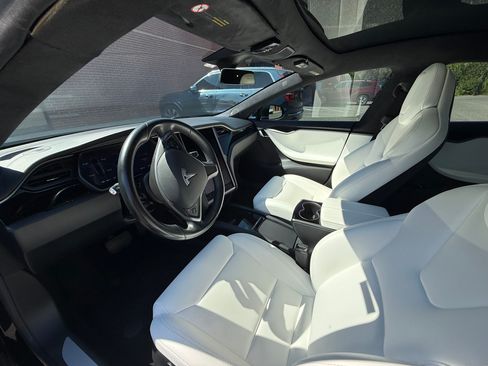 Used 2018 Tesla Model S 75D image 15