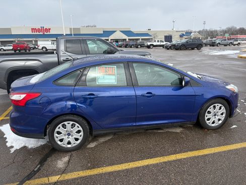 Used 2012 Ford Focus SE image 5