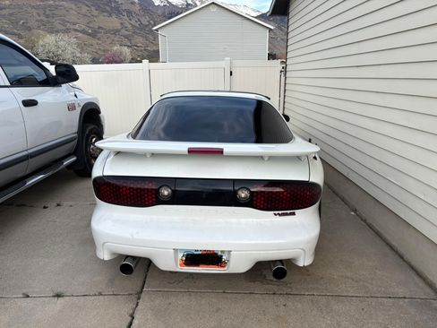 Used 2000 Pontiac Firebird Formula image 4