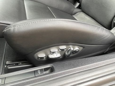 Used 2019 Porsche 911 Carrera GTS image 14