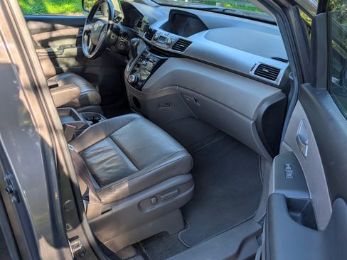 Used 2013 Honda Odyssey EX-L image 24