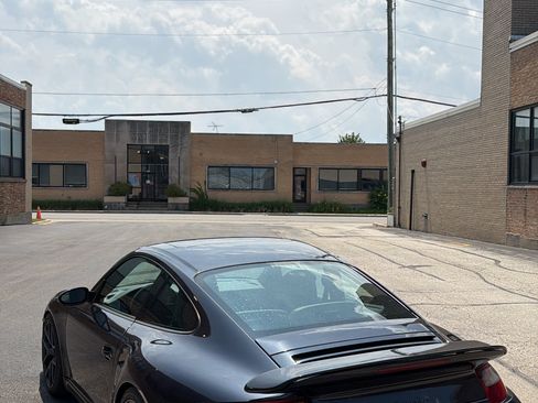 Used 2007 Porsche 911 Turbo AWD/4WD image 2