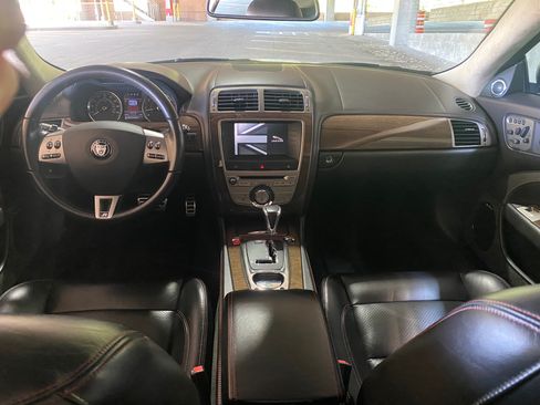 Used 2009 Jaguar XKR R RWD image 16