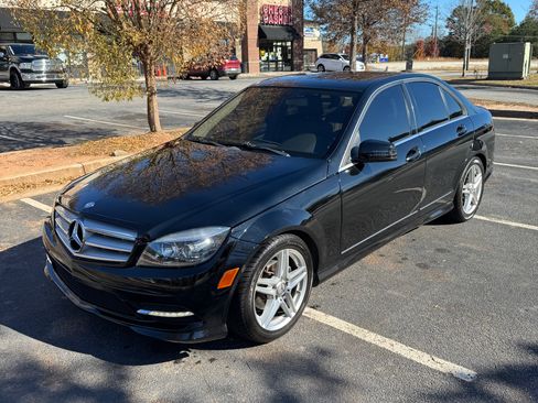 Used 2011 Mercedes-Benz C 300 Sedan image 1