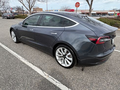Used 2020 Tesla Model 3 Long Range image 9