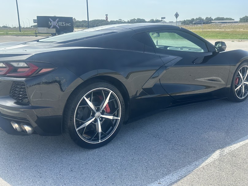 Used 2020 Chevrolet Corvette Stingray Coupe RWD image 6