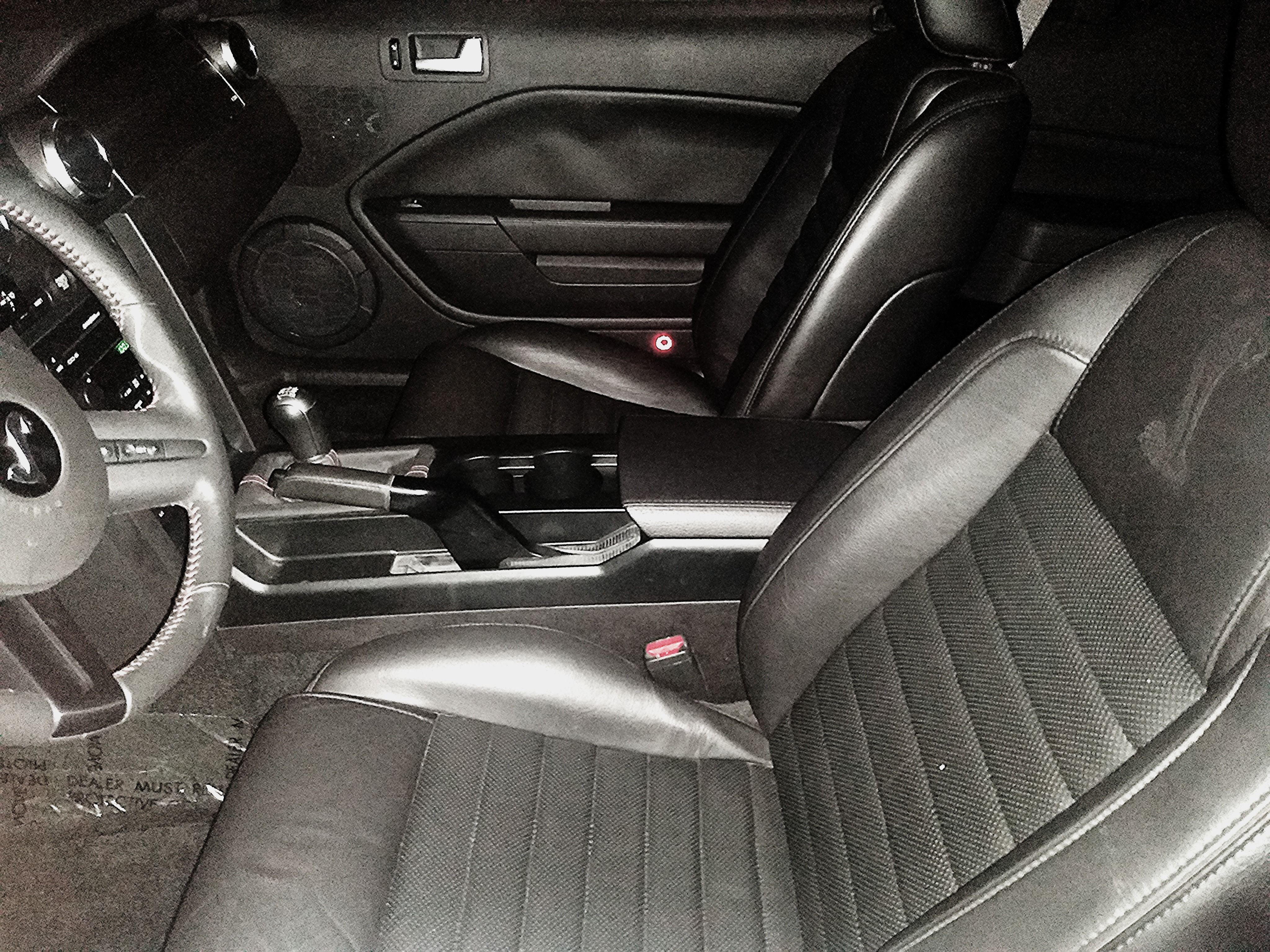 Used 2007 Ford Mustang Shelby GT500 RWD image 21