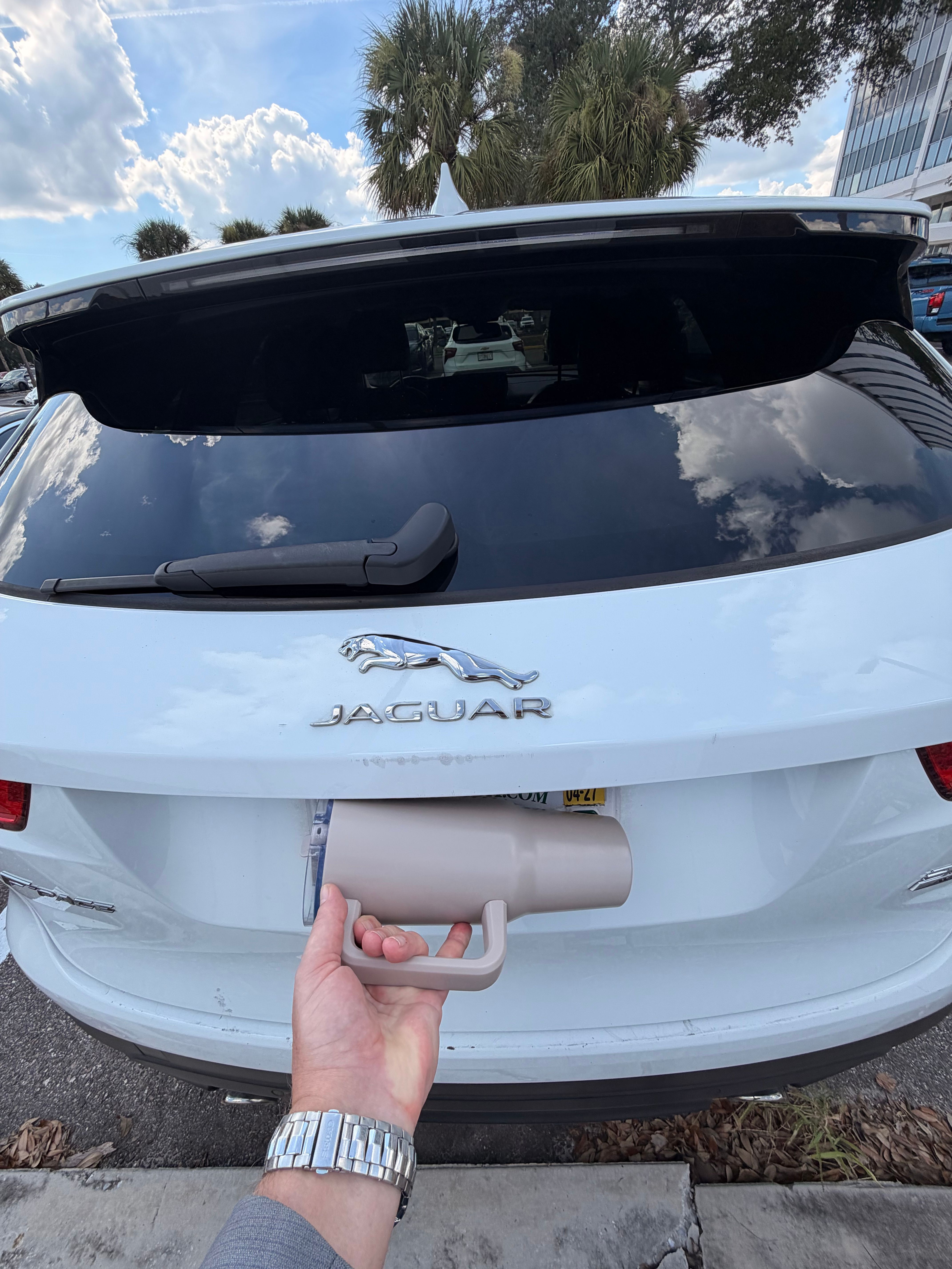 Used 2017 Jaguar F-PACE Premium AWD/4WD image 11
