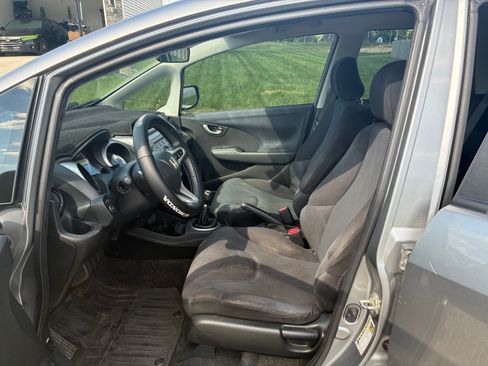 Used 2010 Honda Fit Sport image 15
