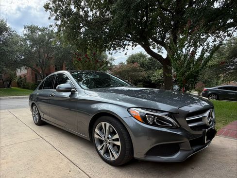 Used 2018 Mercedes-Benz C 300 Sedan image 1