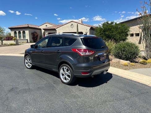 Used 2016 Ford Escape Titanium AWD/4WD image 9
