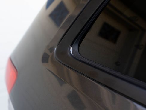 Used 2018 Jeep Grand Cherokee Laredo image 19