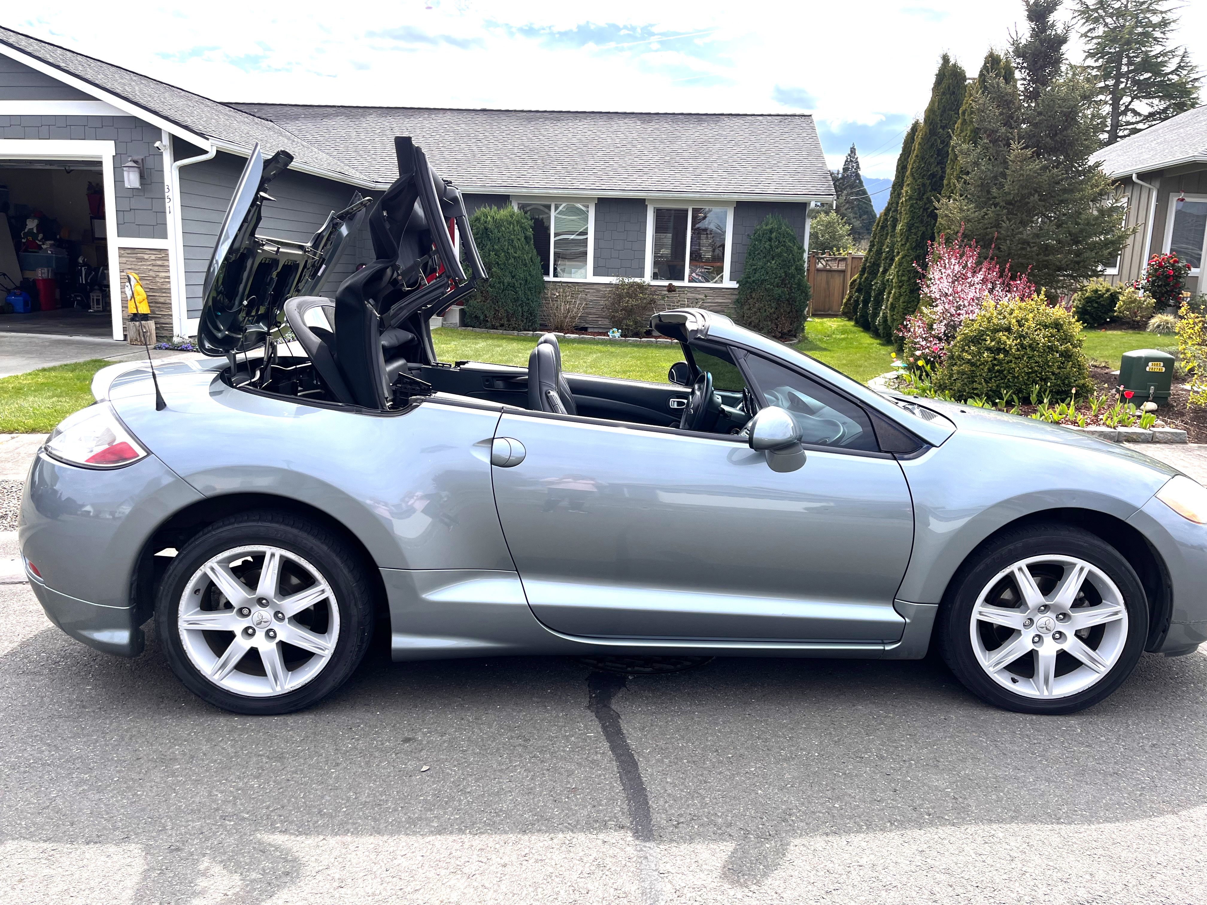 Used 2007 Mitsubishi Eclipse GT FWD image 11