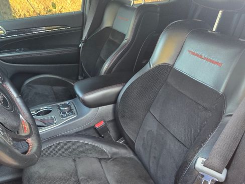 Used 2017 Jeep Grand Cherokee Trailhawk w/ Trailhawk Luxury Group image 27