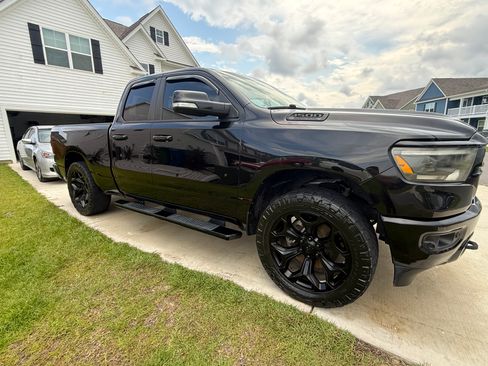 Used 2022 RAM 1500 Big Horn RWD image 4