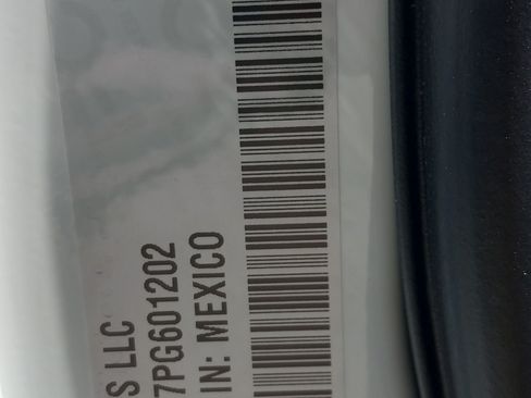 Used 2023 RAM 3500 Tradesman image 2