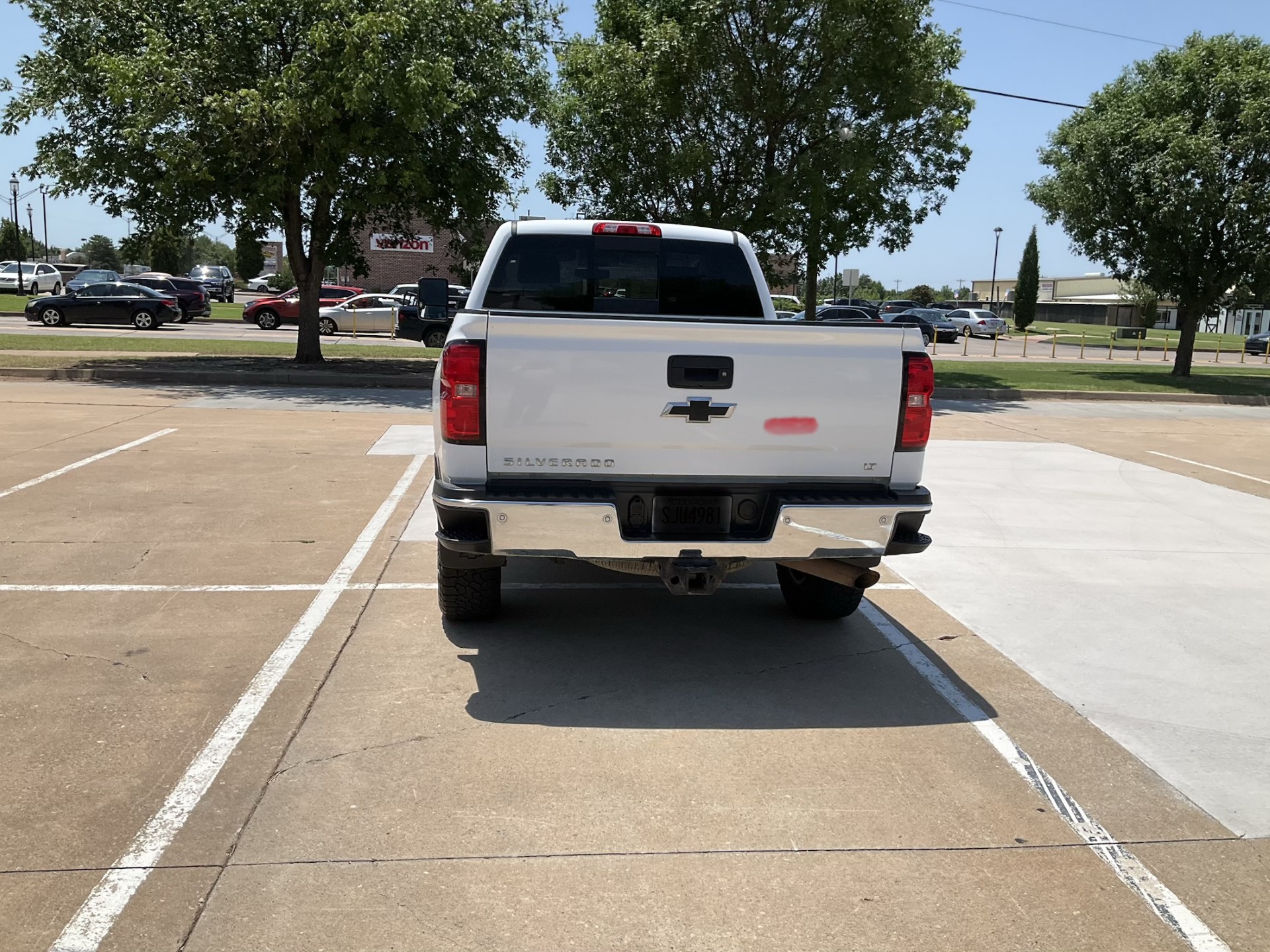 Used 2018 Chevrolet Silverado 3500 LT AWD/4WD image 4
