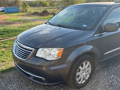 Used 2016 Chrysler Town & Country Touring w/ Driver Convenience Group