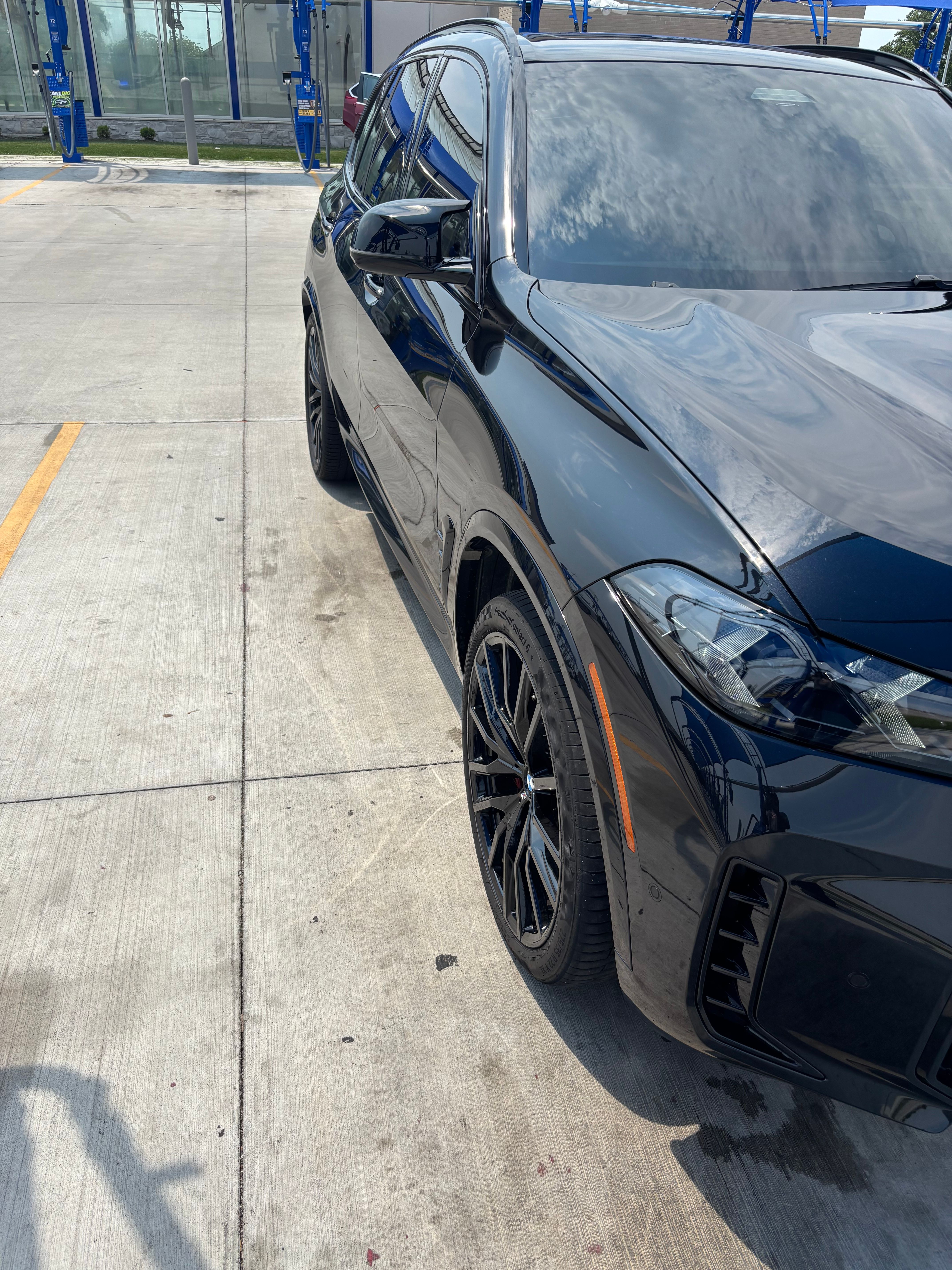 Used 2024 BMW X5 M60i AWD/4WD image 19