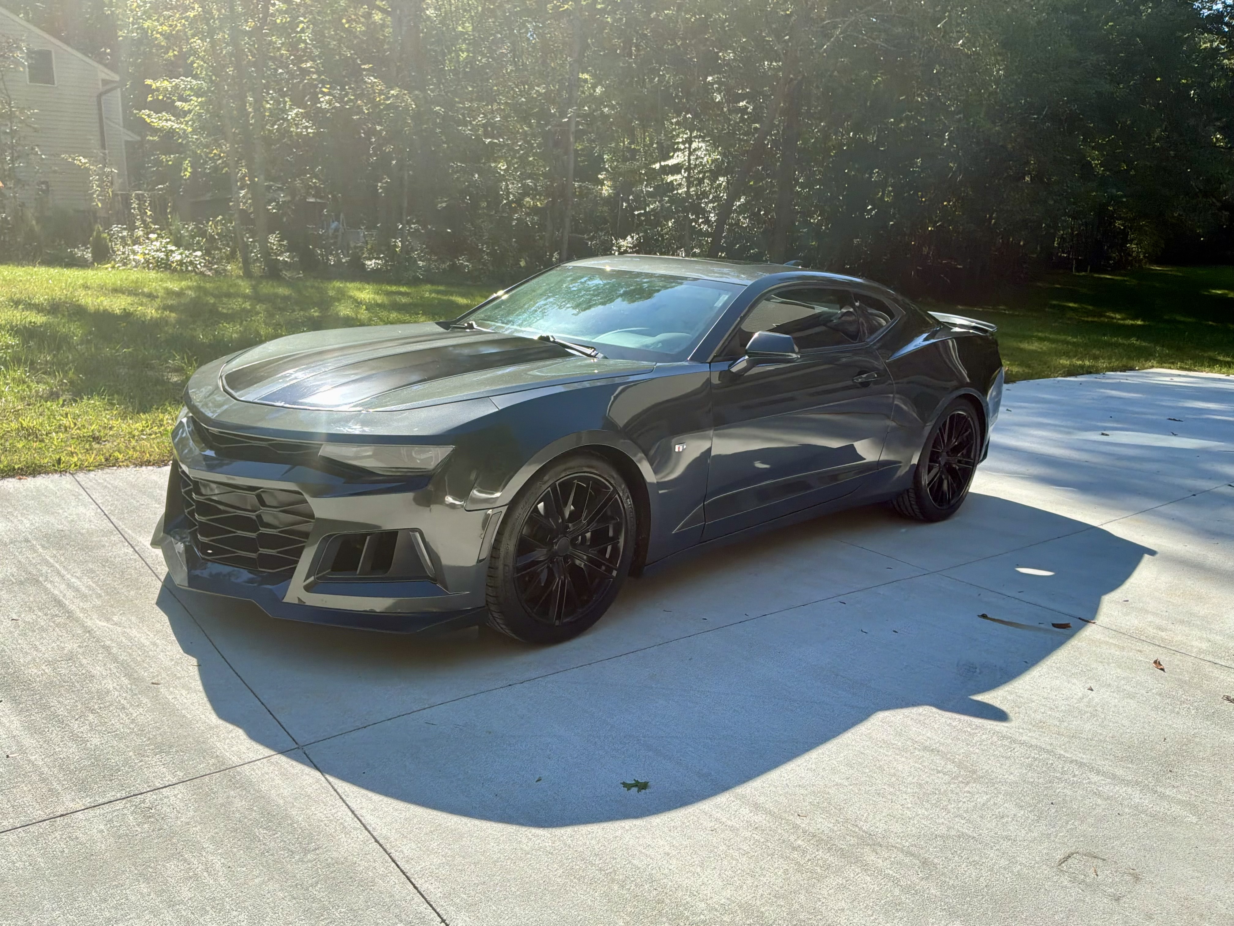 Used 2018 Chevrolet Camaro LT w/ RS Package RWD image 6