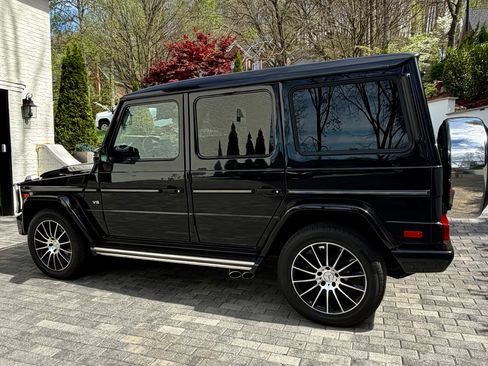 Used 2017 Mercedes-Benz G 550 image 2