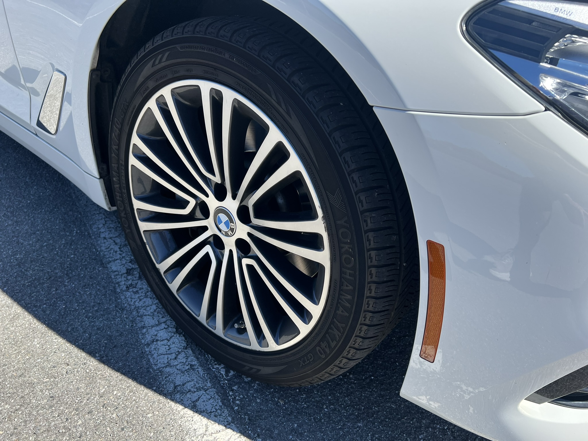 Used 2018 BMW 530i w/ Premium Package RWD image 11