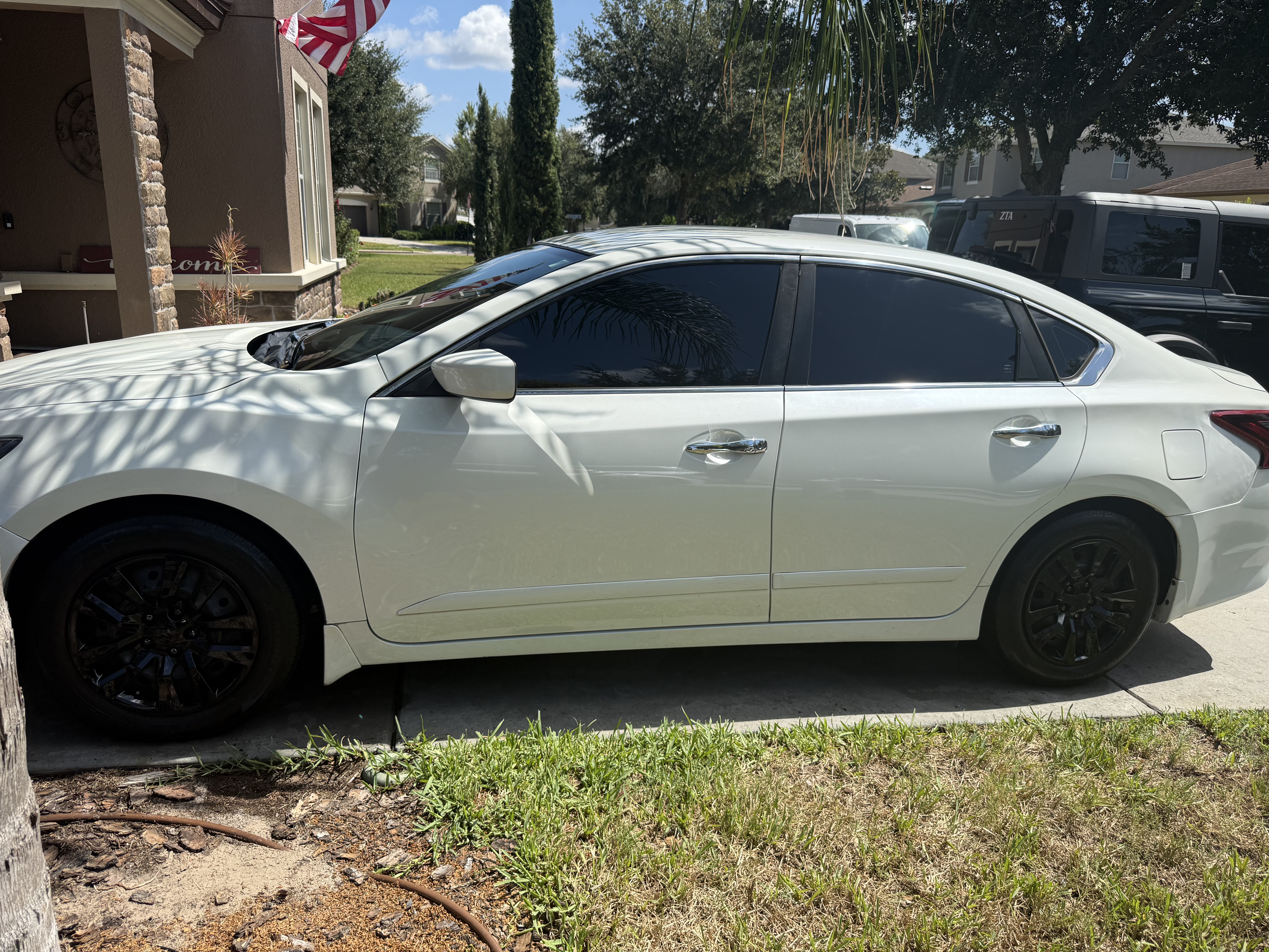 Used 2016 Nissan Altima 2.5 S w/ Power Driver Seat Package FWD image 9