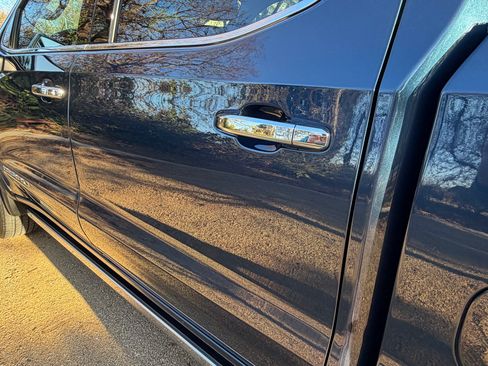 Used 2021 GMC Sierra 1500 Denali w/ Denali Premium Package image 13