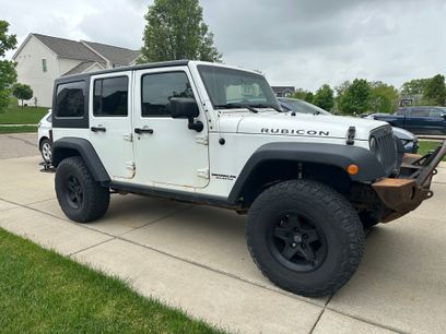 Used 2014 Jeep Wrangler Unlimited Rubicon w/ Connectivity Group