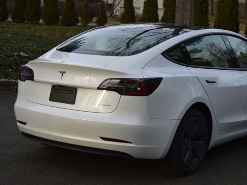 Used 2023 Tesla Model 3 Long Range image 4