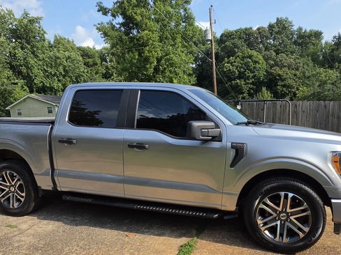Used 2021 Ford F150 XL w/ STX Appearance Package RWD image 4