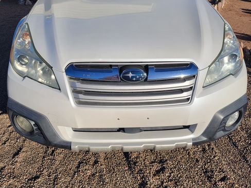 Used 2014 Subaru Outback 2.5i Limited image 5