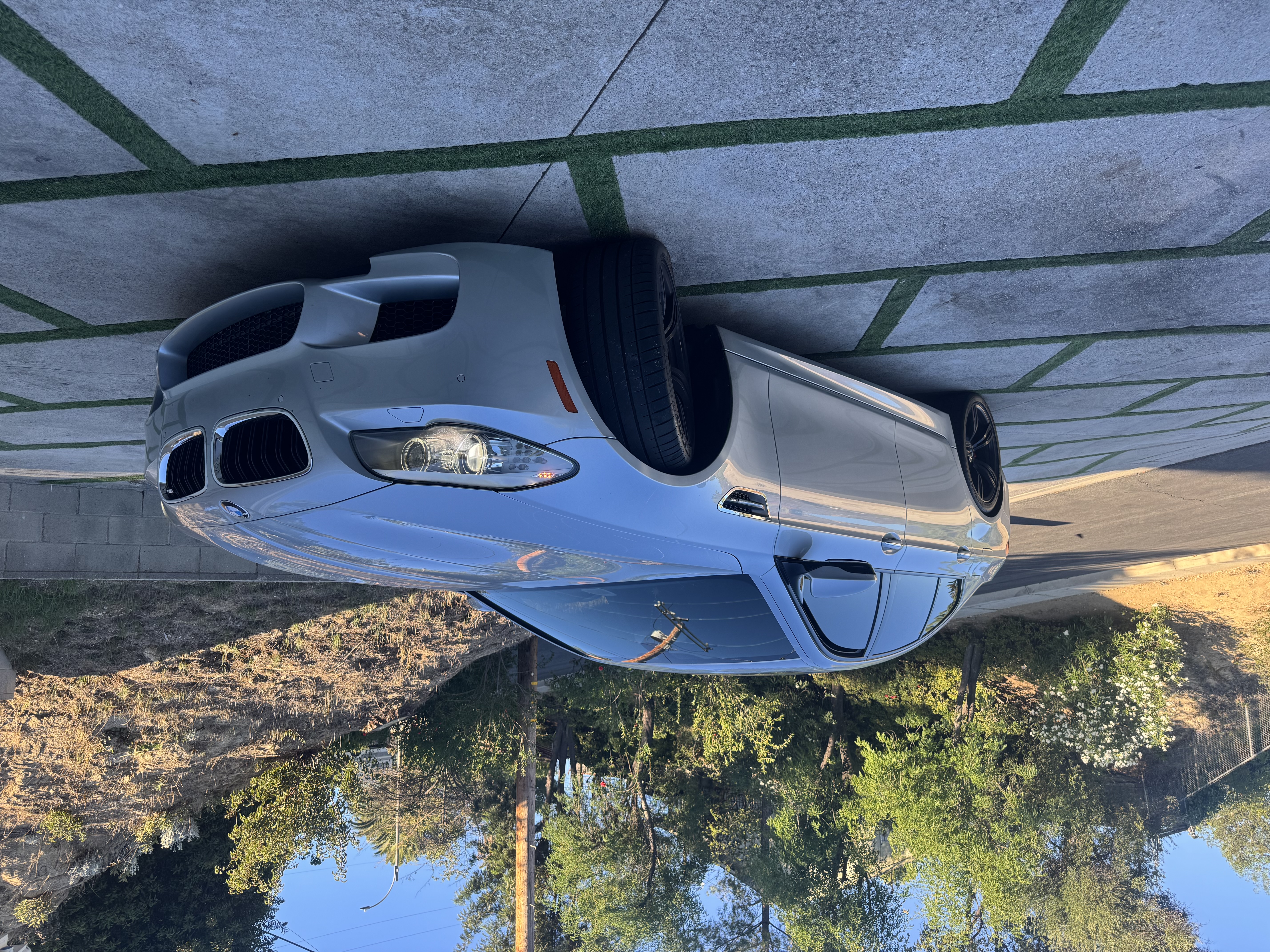 Used 2013 BMW M5 RWD image 9