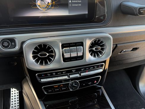 Used 2021 Mercedes-Benz G 550 image 9